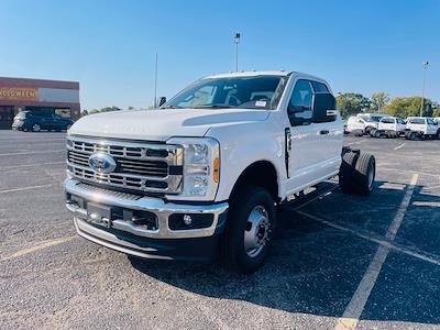 New 2024 Ford F-350 XL Super Cab 4x4, Cab Chassis for sale #C42798 - photo 1