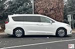 Used 2021 Chrysler Pacifica Limited FWD, Minivan for sale #G112994A - photo 4