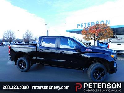 New 2025 Chevrolet Silverado 1500 Custom Crew Cab 4x4, Pickup for sale #G165192 - photo 1