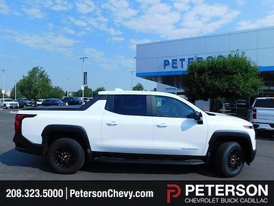 2024 Chevrolet Silverado EV Crew Cab 4WD, Pickup for sale #G206663 - photo 1