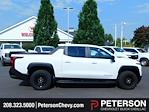 2024 Chevrolet Silverado EV Crew Cab 4WD, Pickup for sale #G206663 - photo 3