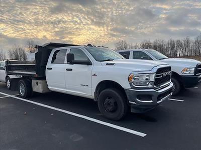 Used 2019 Ram 3500 Tradesman Crew Cab 4x4, Dump Truck for sale #B40381A - photo 2