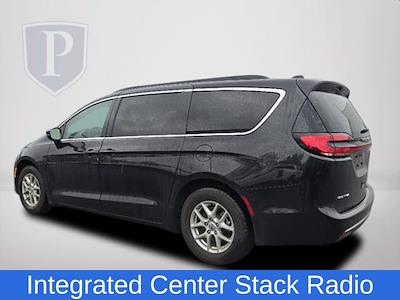 Used 2022 Chrysler Pacifica Touring L FWD, Minivan for sale #2S2000 - photo 2