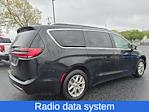 Used 2022 Chrysler Pacifica Touring L FWD, Minivan for sale #2S2000 - photo 9