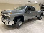 2025 Chevrolet Silverado 3500 Crew Cab 4x4, Pickup for sale #B3640 - photo 1