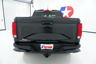 2025 Chevrolet Colorado Crew Cab 4x4, Pickup for sale #S1124871 - photo 2