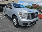 Used 2018 Nissan Titan SV Crew Cab 4x4, Pickup for sale #WL6116 - photo 17