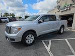 Used 2018 Nissan Titan SV Crew Cab 4x4, Pickup for sale #WL6116 - photo 5