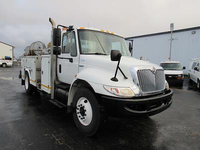 Used 2009 International DuraStar 4300 SBA 4x2, Service Truck for sale #17989 - photo 1