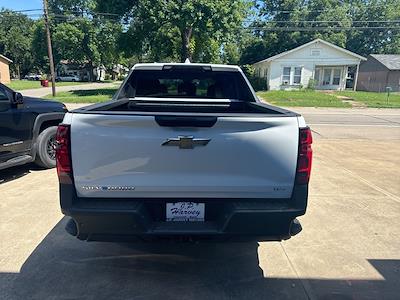 2024 Chevrolet Silverado EV Crew Cab 4WD, Pickup for sale #3185T - photo 2