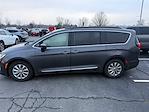 Used 2017 Chrysler Pacifica Touring L FWD, Minivan for sale #25W1778A - photo 8