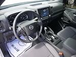 2023 Nissan Frontier Crew Cab 4x4, Pickup for sale #2300926A - photo 5