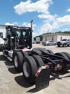 Used 2020 Freightliner Cascadia Day Cab 6x4, Semi Truck for sale #261960 - photo 2