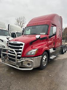 Used 2020 Freightliner Cascadia Sleeper Cab 6x4, Semi Truck for sale #290673 - photo 1