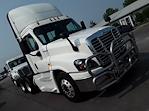 Used 2017 Freightliner Cascadia Day Cab 6x4, Semi Truck for sale #673990 - photo 4