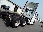 Used 2017 Freightliner Cascadia Day Cab 6x4, Semi Truck for sale #673990 - photo 5