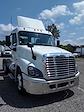 Used 2017 Freightliner Cascadia Day Cab 6x4, Semi Truck for sale #678796 - photo 4