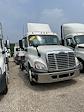 Used 2018 Freightliner Cascadia Day Cab 6x4, Semi Truck for sale #768129 - photo 3
