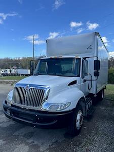 Used 2019 International DuraStar 4300 SBA 4x2, Box Truck for sale #815125 - photo 1