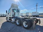 Used 2016 Freightliner Cascadia Day Cab 6x4, Semi Truck for sale #663021 - photo 2