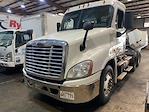 2017 Freightliner Cascadia Day Cab 6x4, Semi Truck for sale #670077 - photo 4