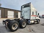 Used 2017 Freightliner Cascadia Sleeper Cab 6x4, Semi Truck for sale #675497 - photo 5