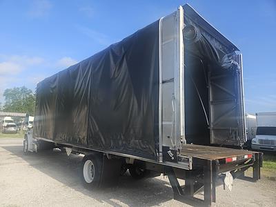 Used 2015 Freightliner M2 106 Conventional Cab 4x2, Box Truck for sale #310210 - photo 2