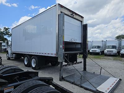 Used 2017 Freightliner M2 106 Conventional Cab 6x4, Refrigerated Body for sale #671124 - photo 2