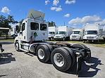 Used 2017 Freightliner Cascadia Day Cab 6x4, Semi Truck for sale #671894 - photo 2