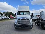 Used 2018 Freightliner Cascadia Day Cab 6x4, Semi Truck for sale #745860 - photo 3