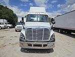 Used 2019 Freightliner Cascadia Day Cab 4x2, Semi Truck for sale #791540 - photo 4