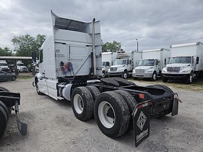 Used 2019 Volvo VNR 6x4, Semi Truck for sale #792812 - photo 2