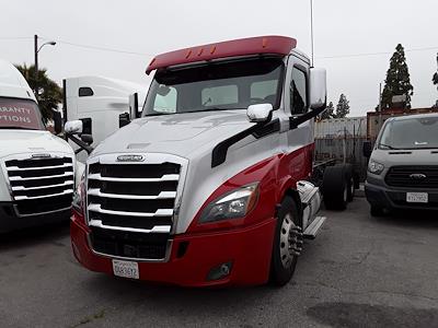 2020 Freightliner Cascadia Day Cab 6x4, Cab Chassis for sale #247421 - photo 1