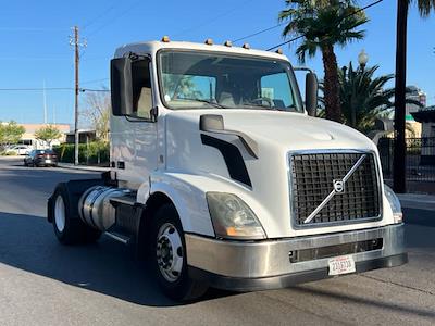 Used 2016 Volvo VNL 4x2, Semi Truck for sale #387709 - photo 1