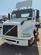 Used 2017 Volvo VNM 4x2, Semi Truck for sale #665152 - photo 4