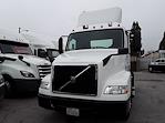 Used 2017 Volvo VNM 4x2, Semi Truck for sale #665153 - photo 3