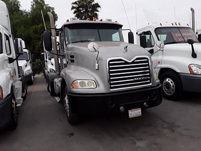 Used 2017 Mack CXU613 6x4, Semi Truck for sale #677405 - photo 1