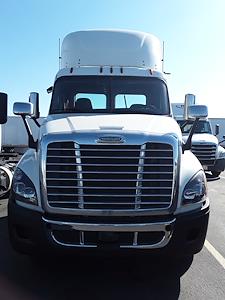 2019 Freightliner Cascadia Day Cab 6x4, Semi Truck for sale #869412 - photo 1