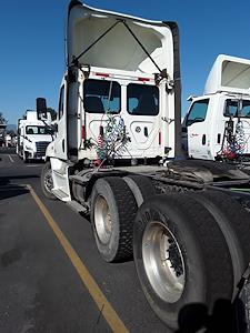 2019 Freightliner Cascadia Day Cab 6x4, Semi Truck for sale #869412 - photo 2