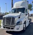 Used 2019 Freightliner Cascadia Day Cab 6x4, Semi Truck for sale #874340 - photo 1