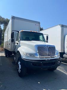 Used 2016 International DuraStar 4300 SBA 4x2, Box Truck for sale #371364 - photo 1