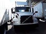 Used 2017 Volvo VNM 4x2, Semi Truck for sale #665149 - photo 3