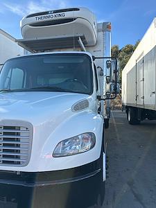 Used 2017 Freightliner M2 106 Conventional Cab 4x2, Refrigerated Body for sale #674513 - photo 1