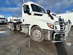2021 Freightliner Cascadia Day Cab 6x4, Semi Truck for sale #269435 - photo 4