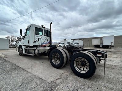 Used 2021 Freightliner Cascadia Day Cab 6x4, Semi Truck for sale #269465 - photo 2