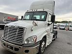 Used 2015 Freightliner Cascadia Day Cab 6x4, Semi Truck for sale #325229 - photo 1