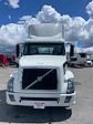 Used 2017 Volvo VNL 6x4, Semi Truck for sale #332968 - photo 4