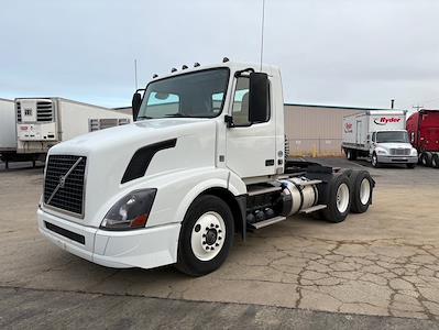 Used 2017 Volvo VNL 6x4, Semi Truck for sale #671101 - photo 1