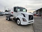 Used 2017 Volvo VNL 6x4, Semi Truck for sale #671101 - photo 4