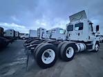 Used 2017 Freightliner Cascadia Day Cab 6x4, Semi Truck for sale #672168 - photo 6